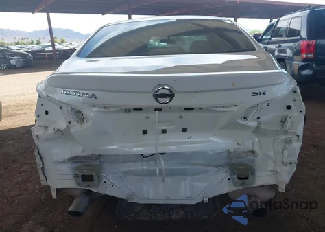 2016 Nissan Altima 2.5 Sr z USA, uszkodzony, nr VIN 1N4AL3AP6GC256747